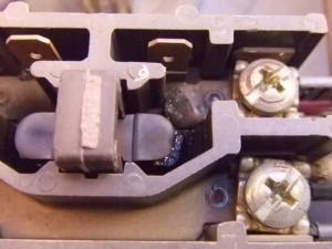 Air conditioner contactor repair